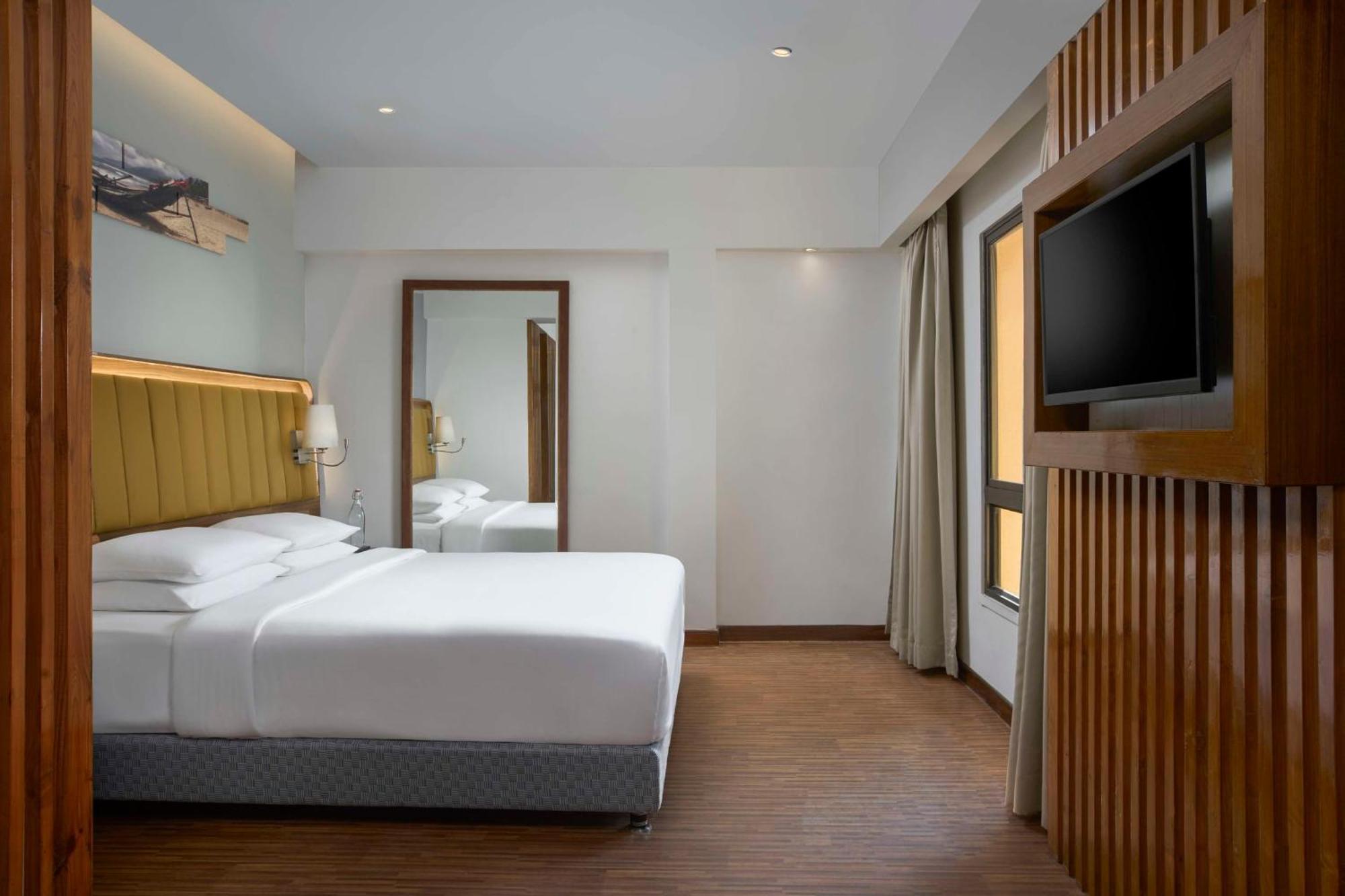 Park Inn By Radisson Goa Candolim Exterior foto