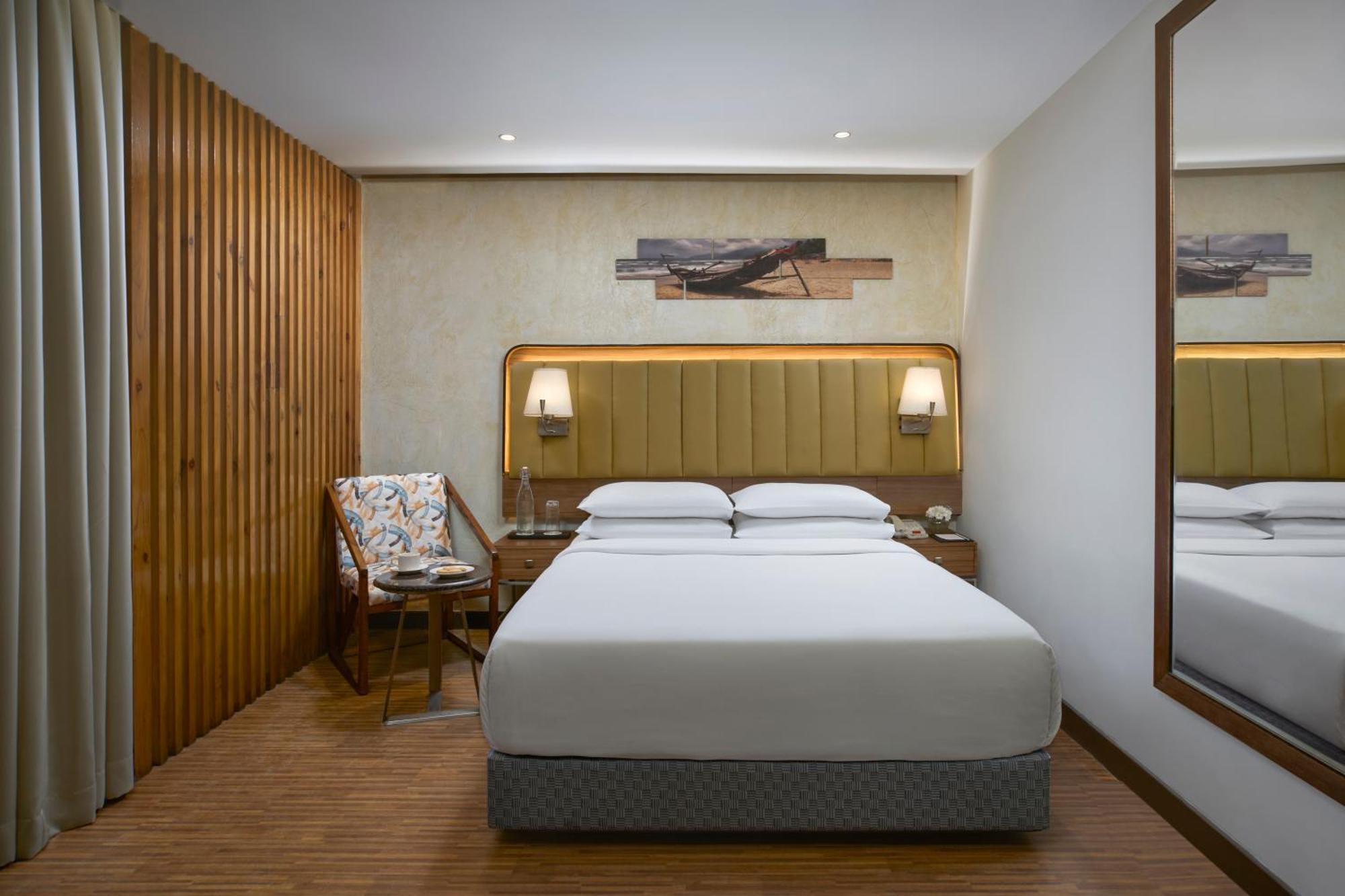 Park Inn By Radisson Goa Candolim Exterior foto