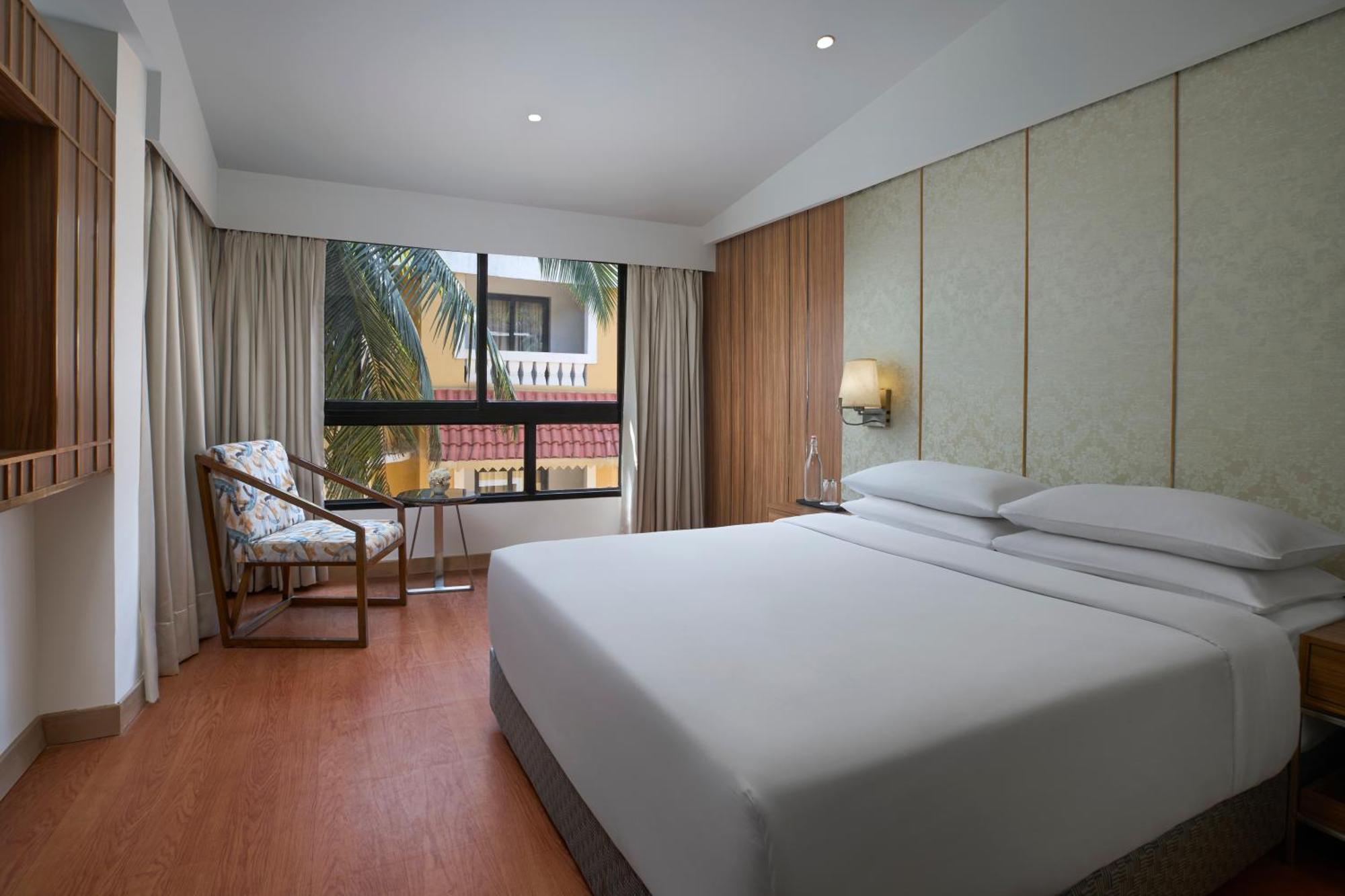 Park Inn By Radisson Goa Candolim Exterior foto